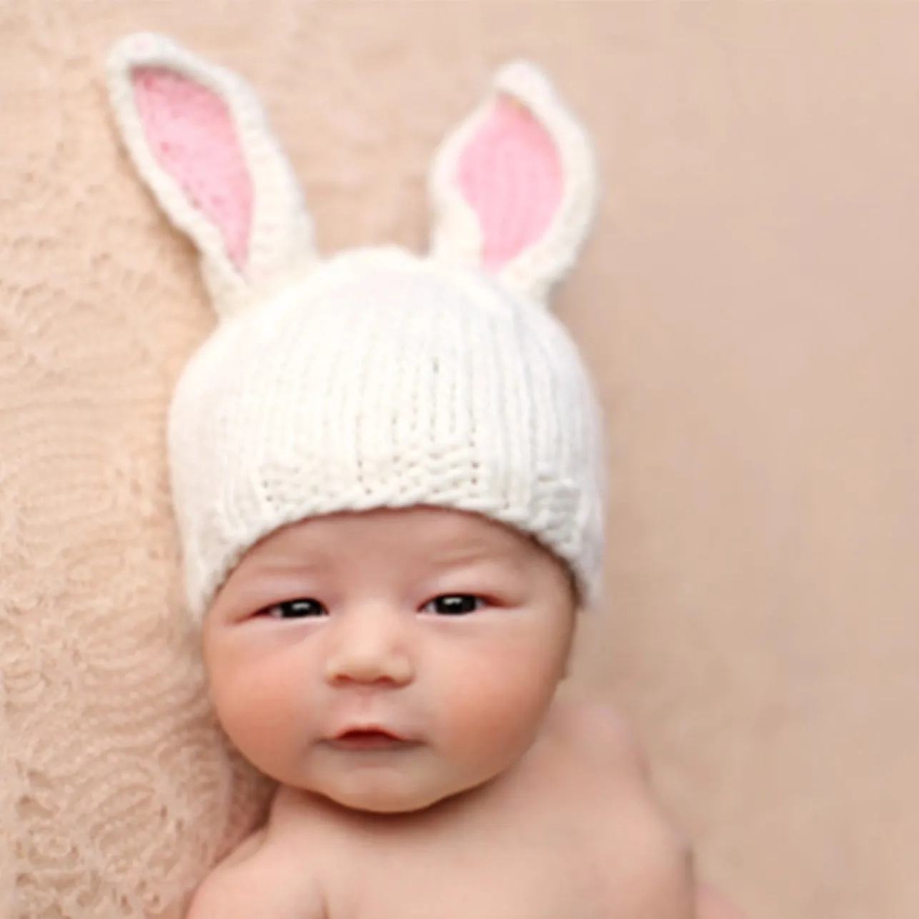 Bailey Bunny Knit Hat, White   Pink