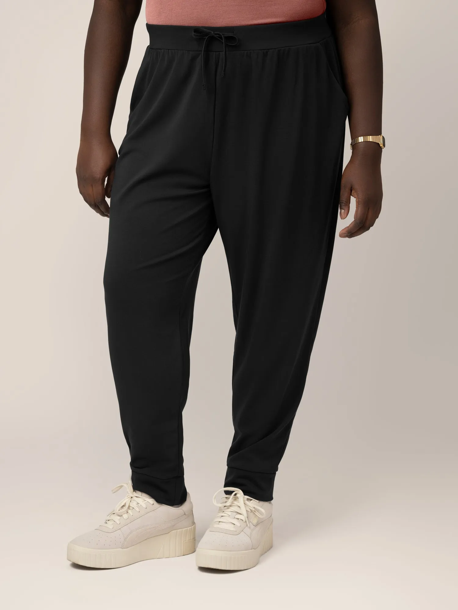 Bamboo Maternity & Postpartum Jogger | Black