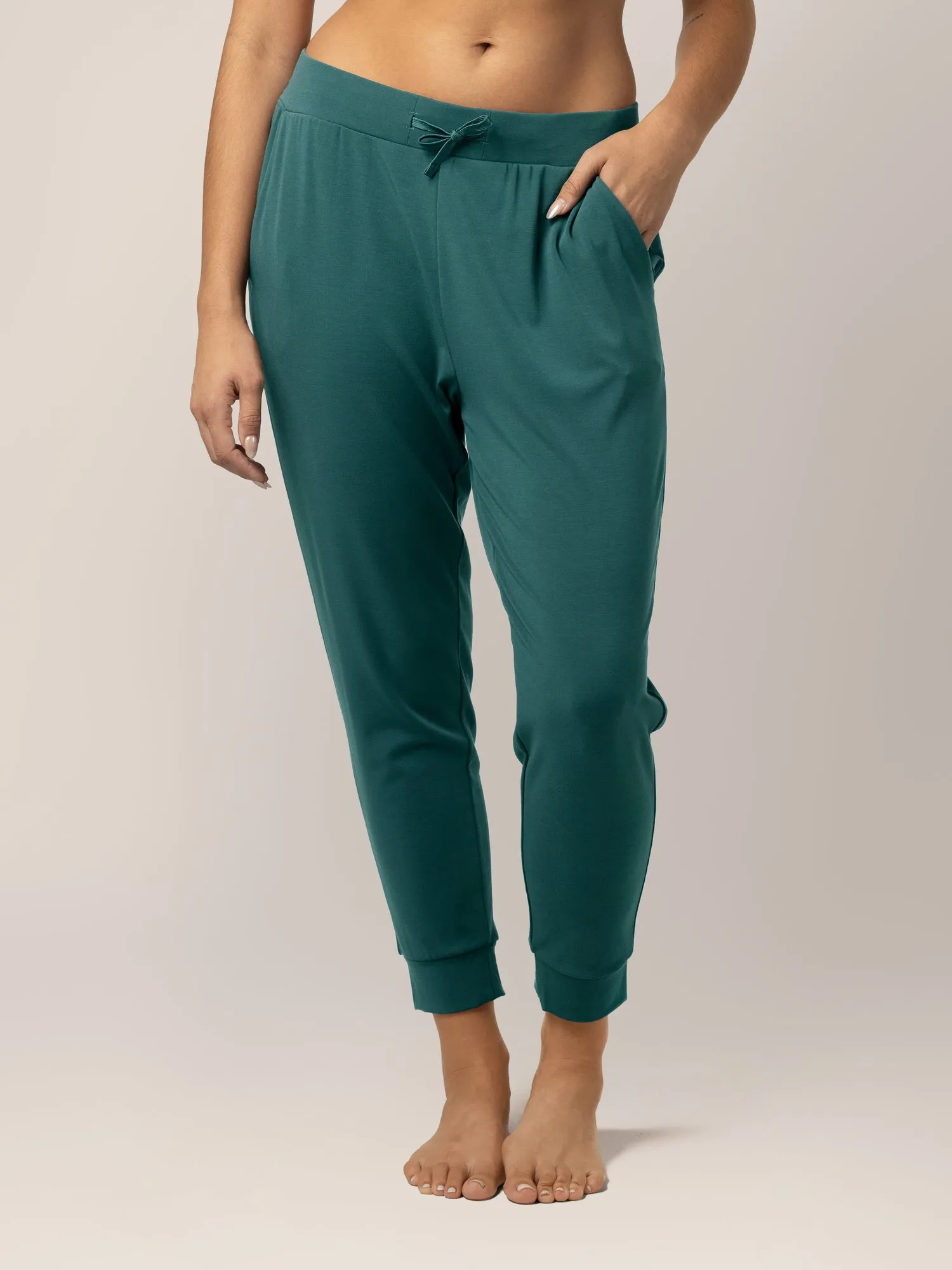 Bamboo Maternity & Postpartum Jogger | Evergreen