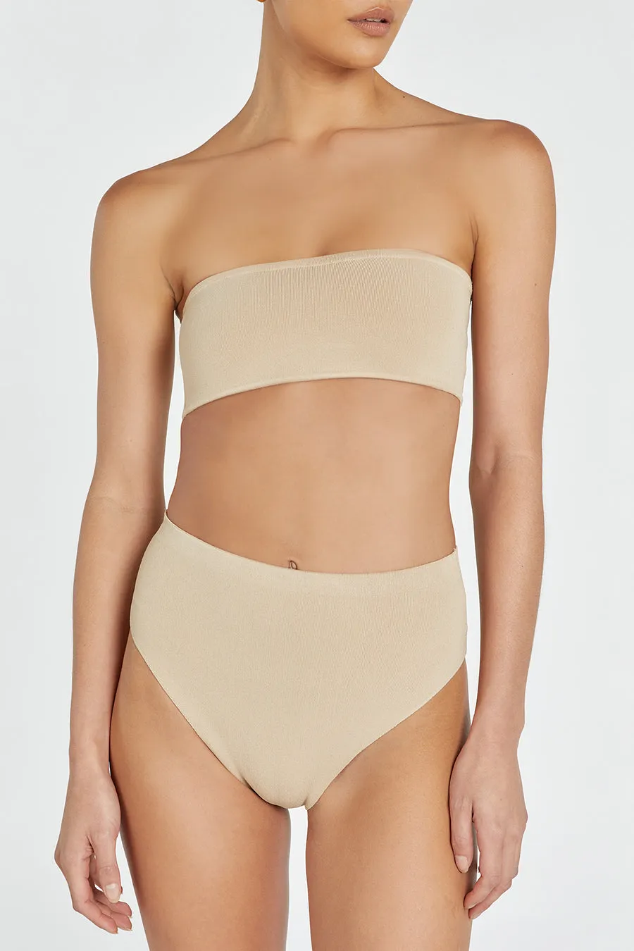 BASE BEIGE BANDEAU TOP