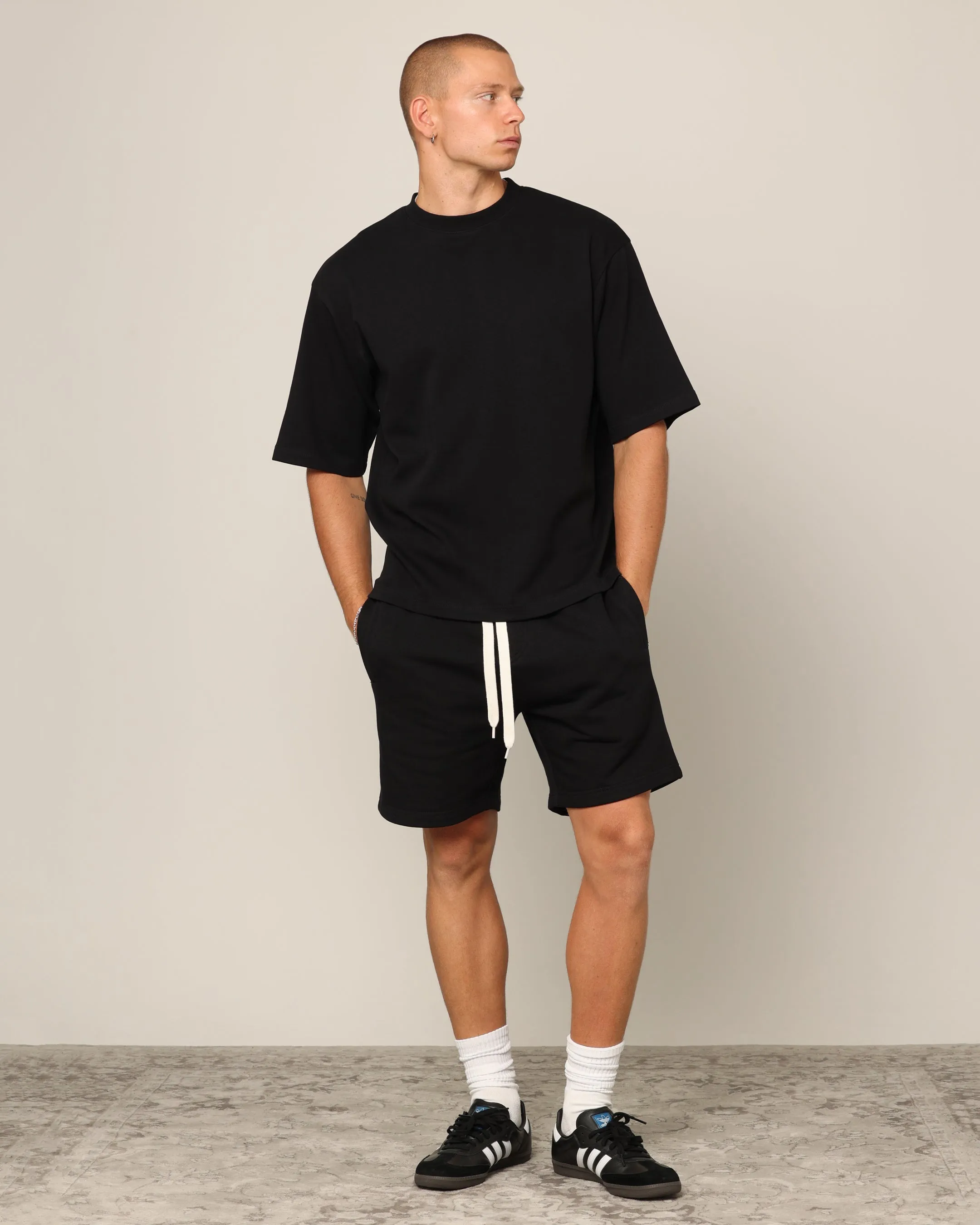 Carré Blanc Boxy T-Shirt Black