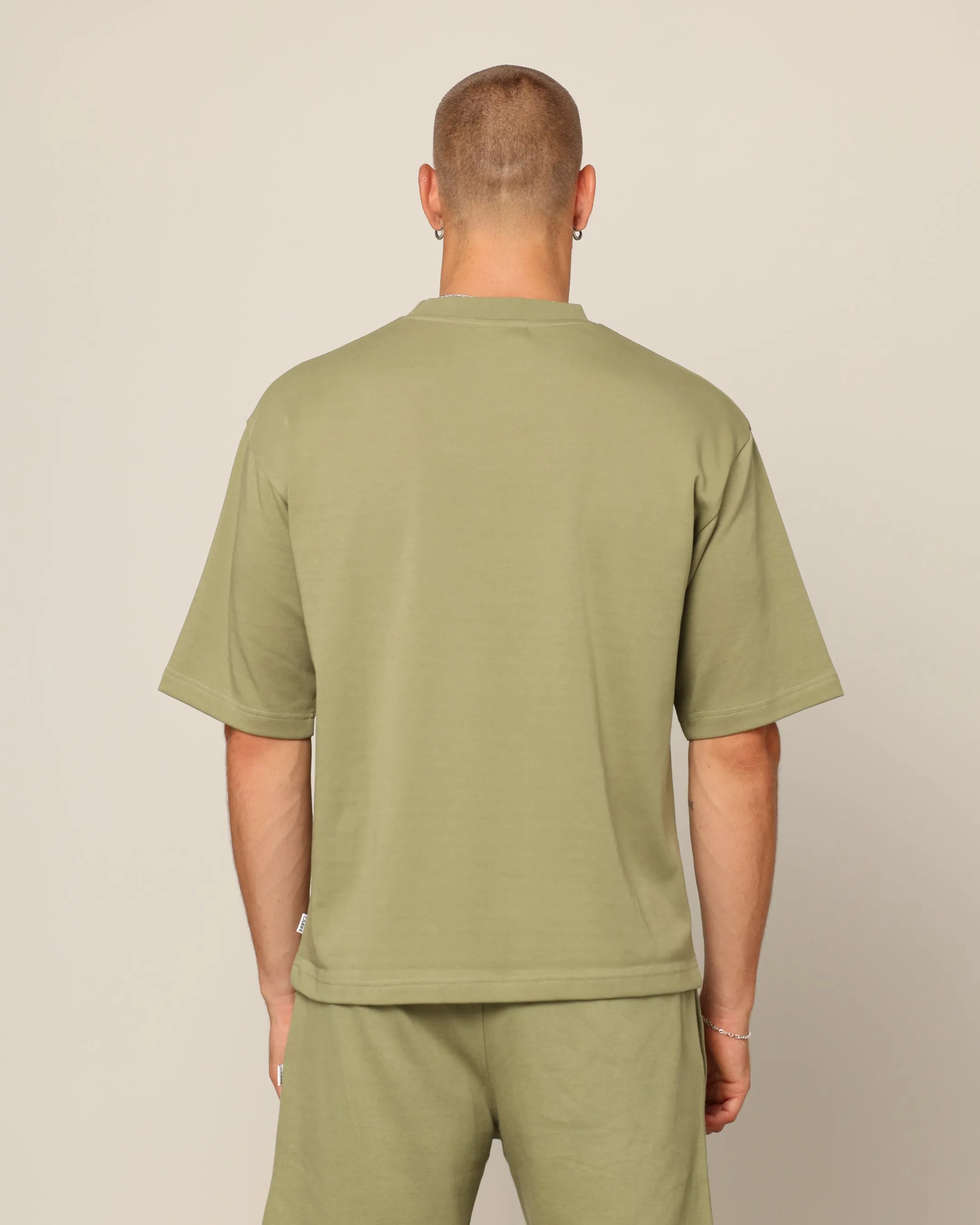 Carré Blanc Boxy T-Shirt Military