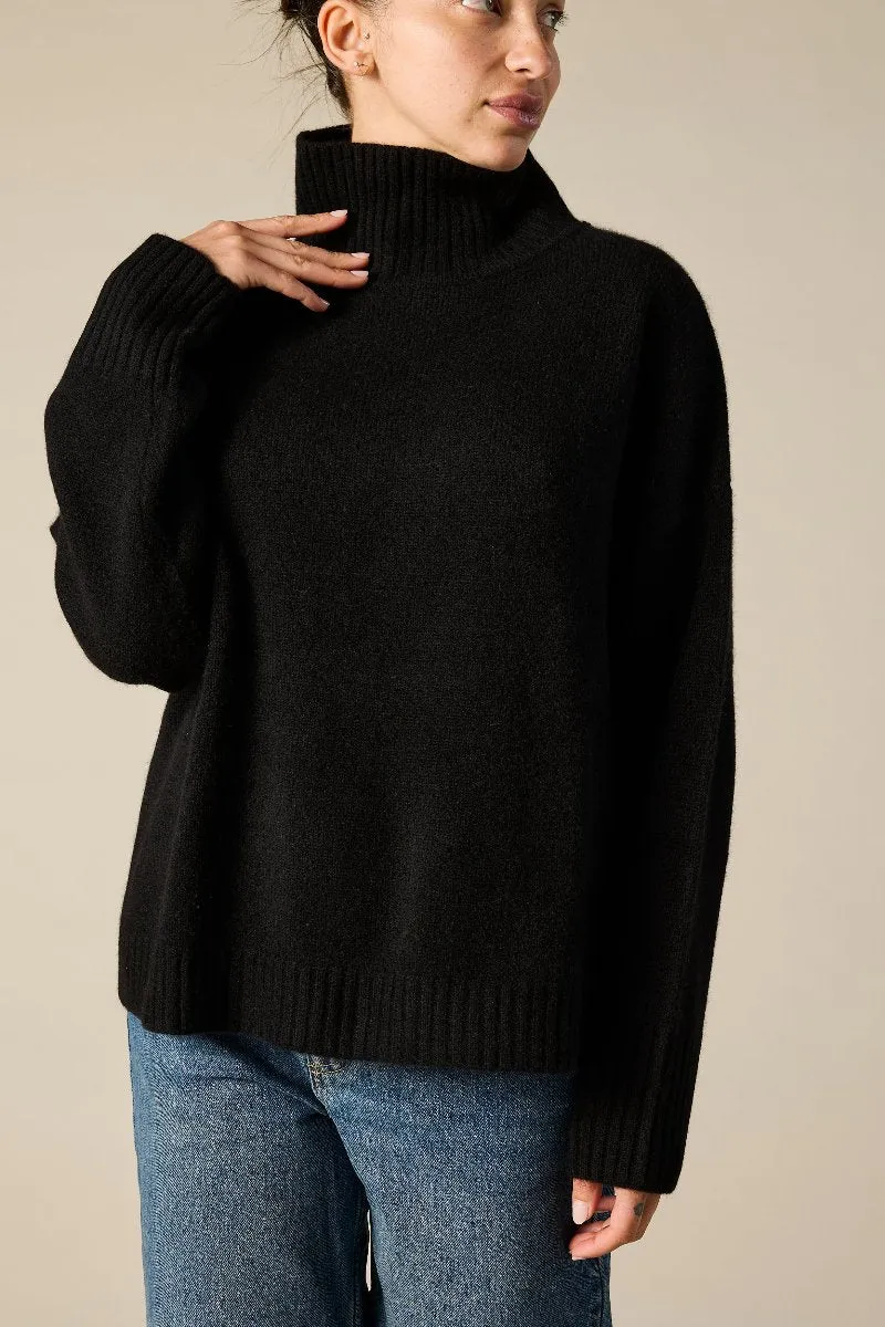 Cashmere Sunday Sweater in Black