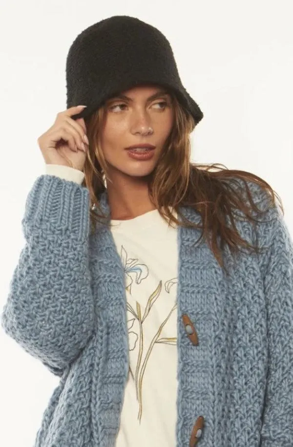 Cosmic Love Knit Hat Black