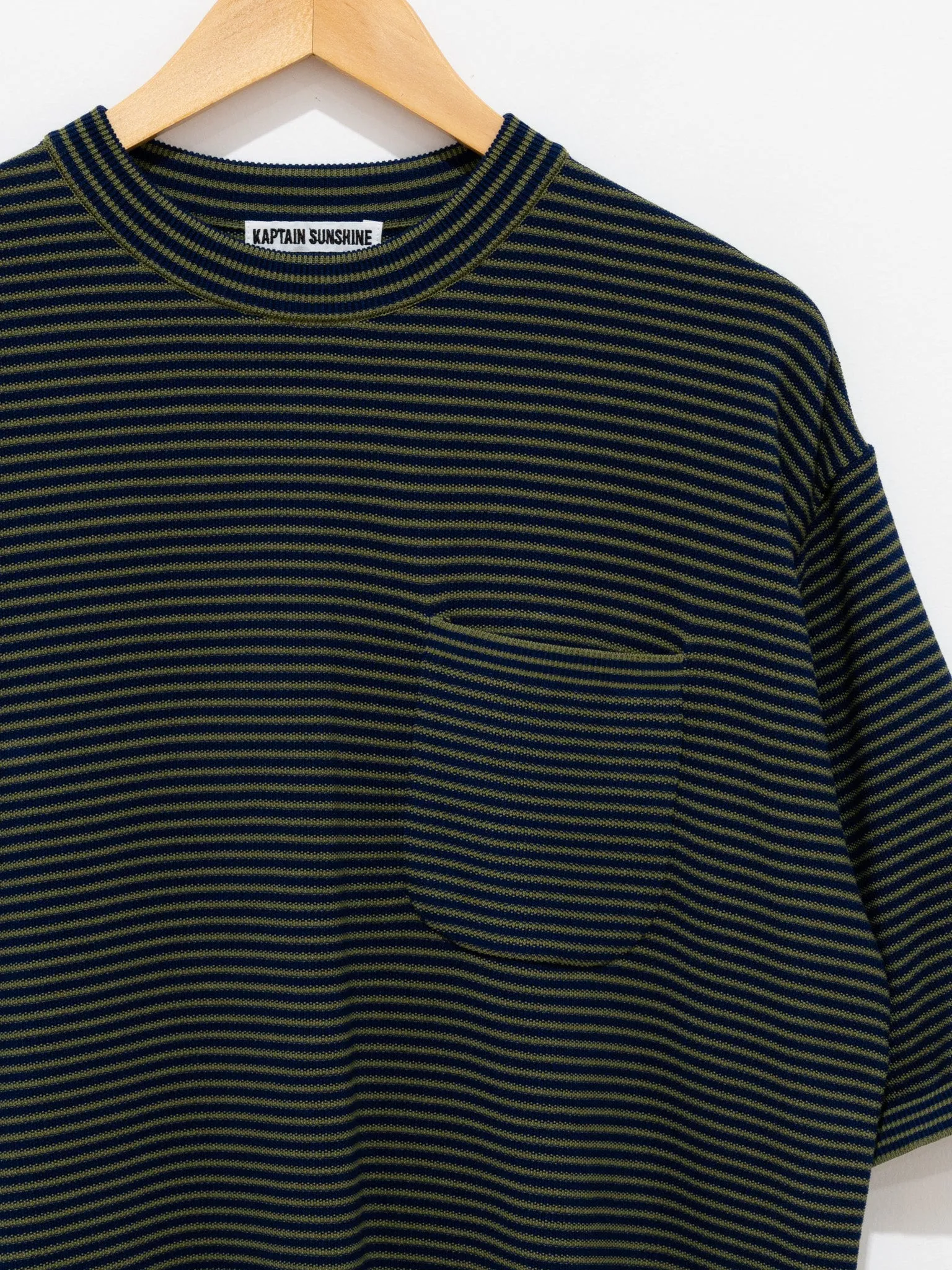 Crewneck Knit Border Pocket Tee - Green/Navy