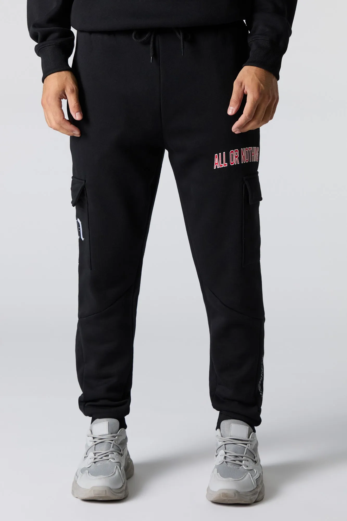 Embroidered Fleece Cargo Jogger