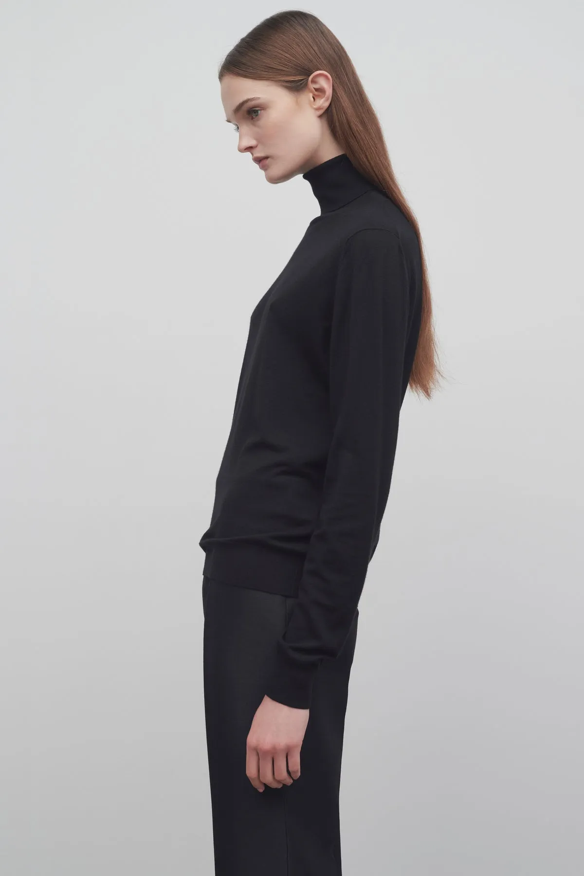 Heva Turtleneck in Wool