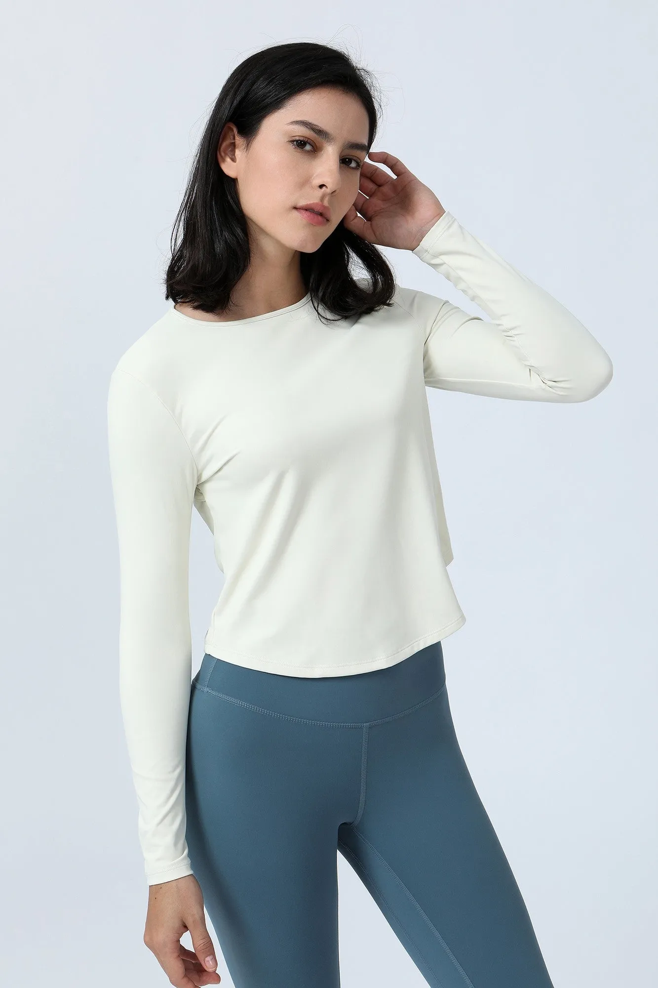 Long Sleeve Ruched Back Cutout Crop Top