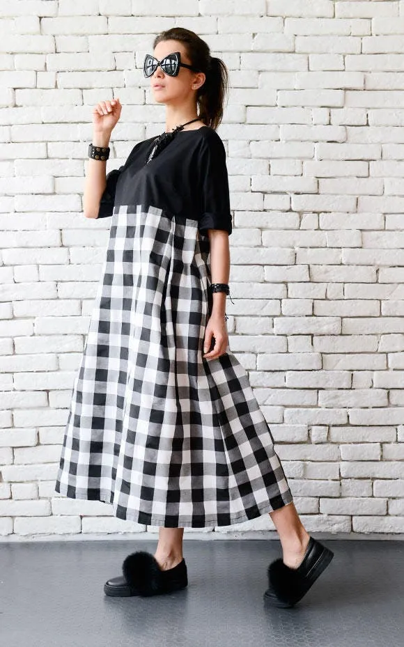 Maxi Checked Dress With Short Sleeves