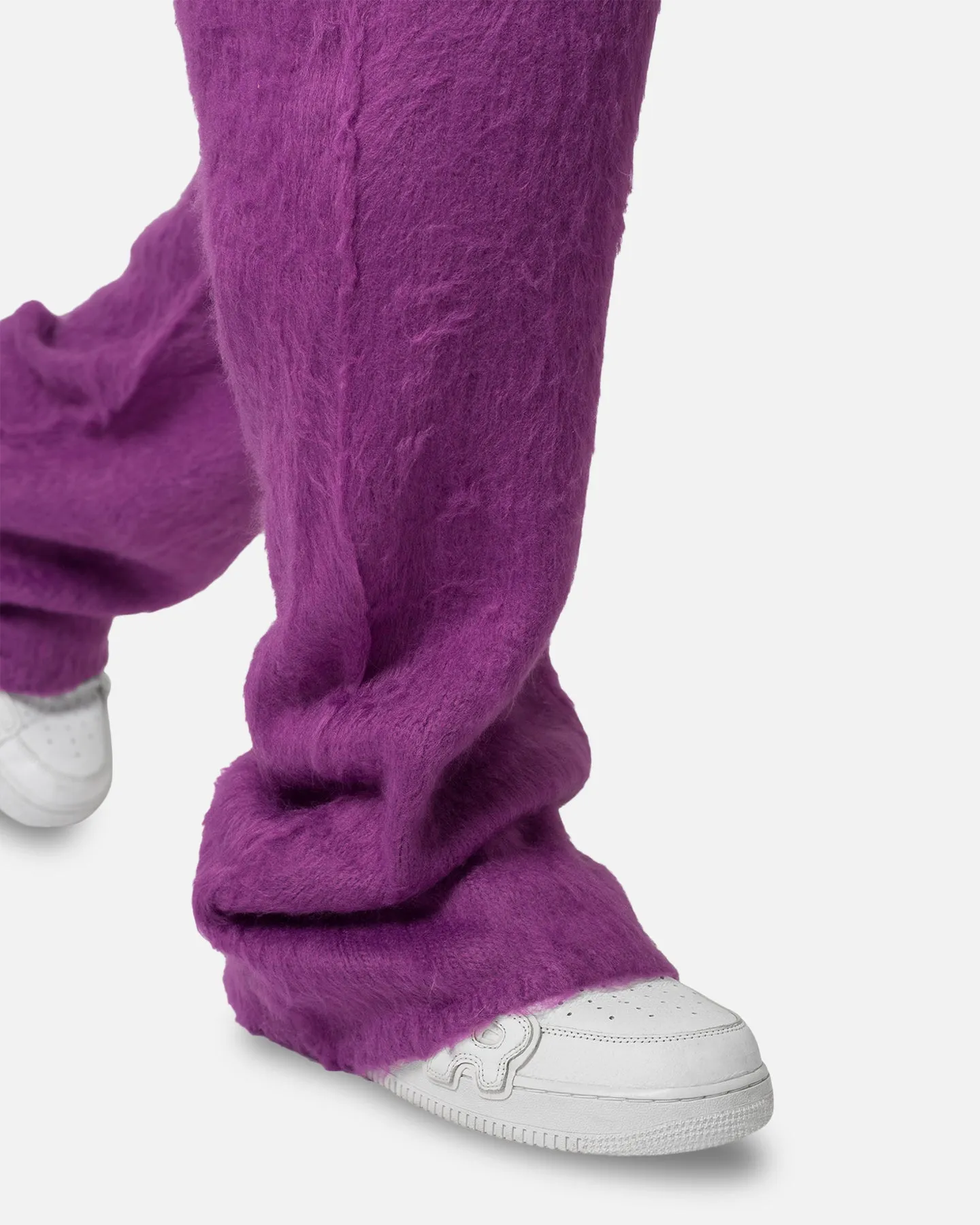 MNML Fuzzy Sweatpants Purple