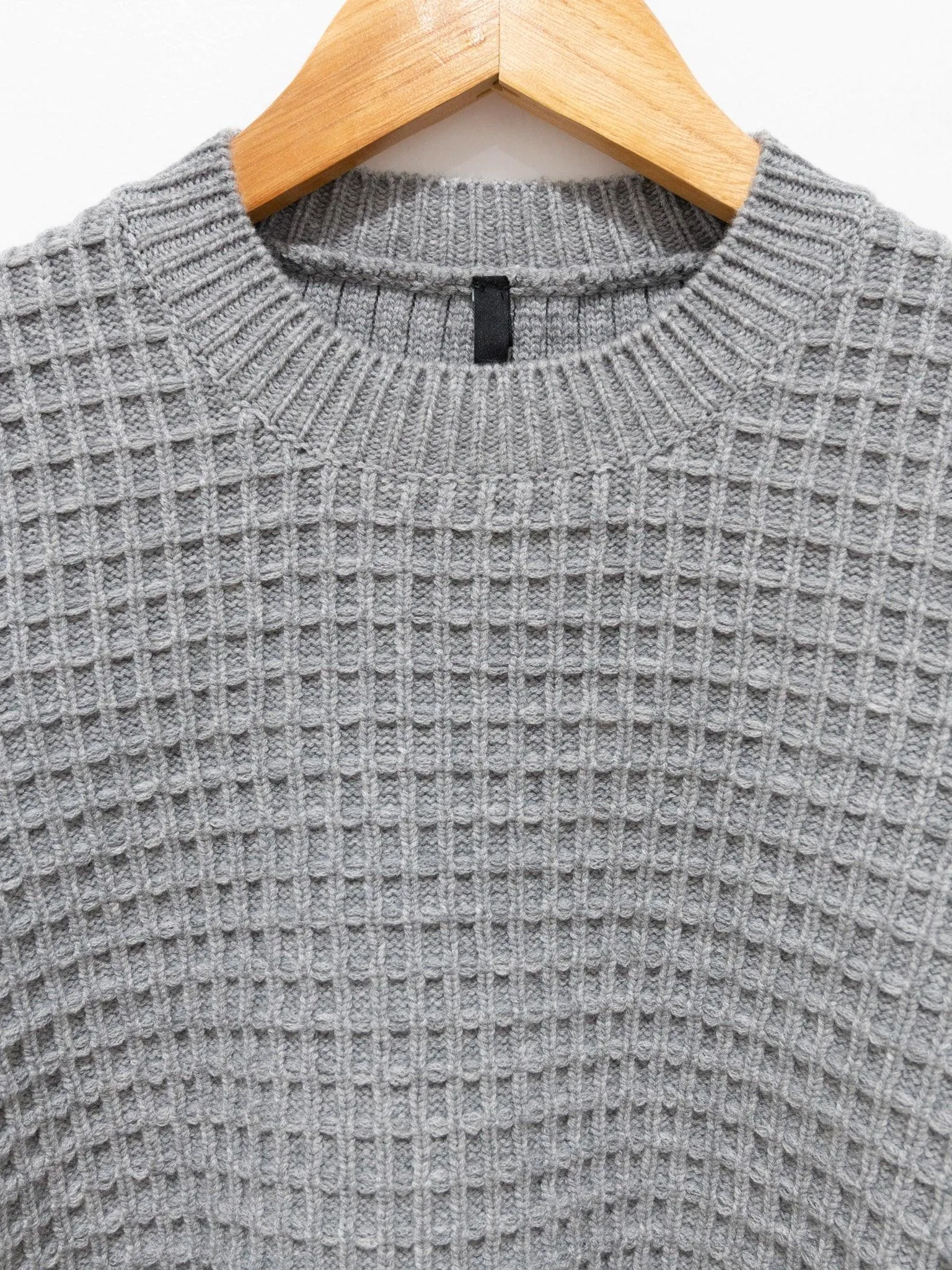 Stitch Pull Knit - Grey