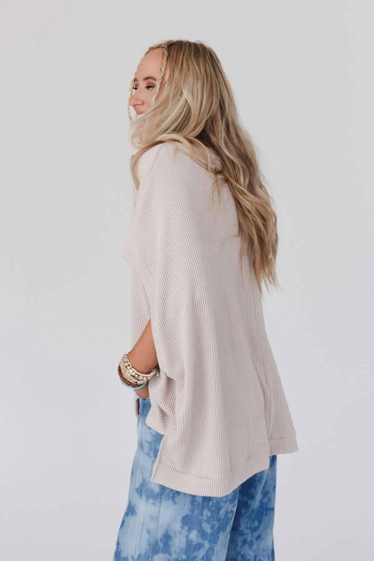 The Nest Moon Glow Texture Knit Top - Oat