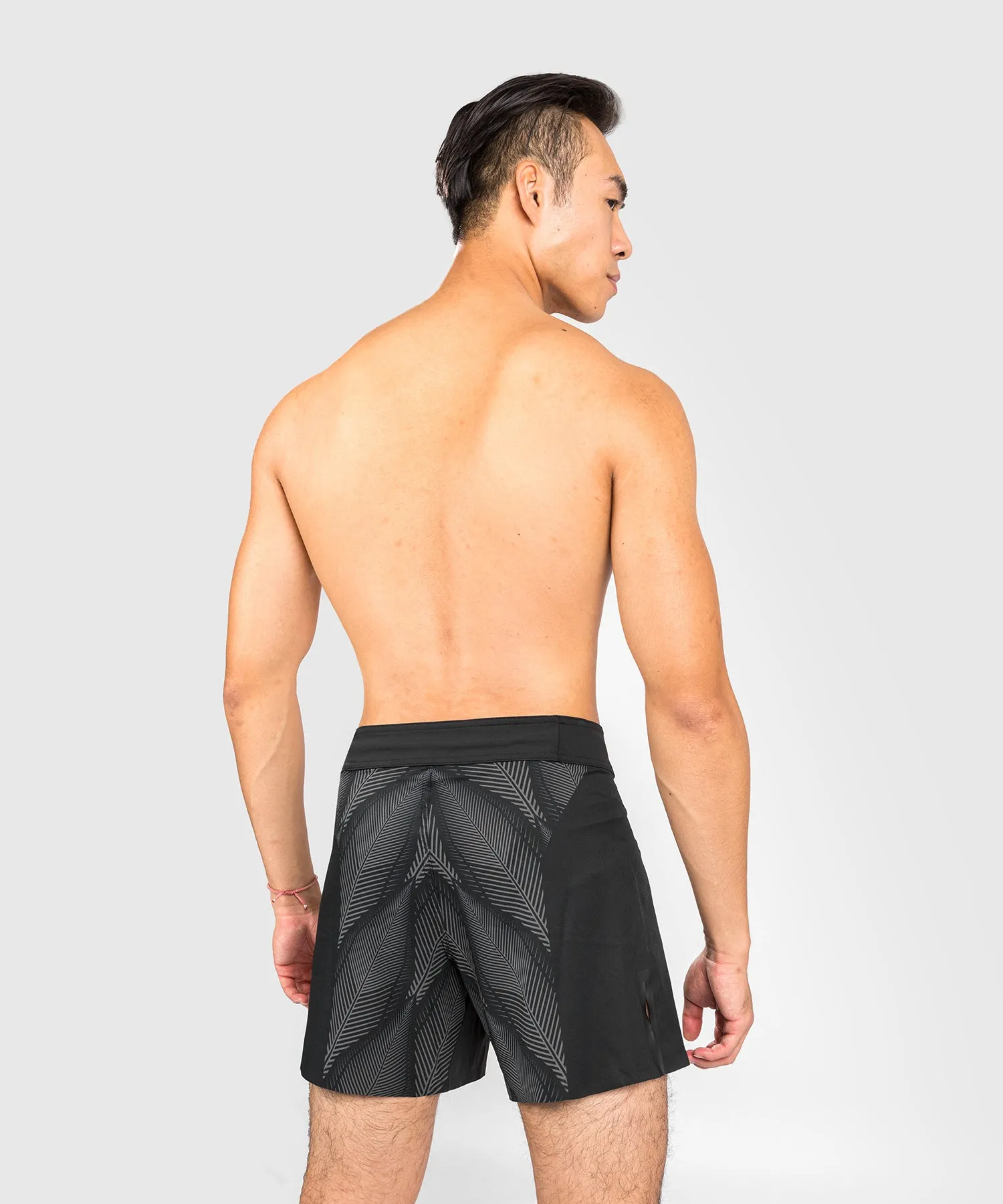 Venum Phantom Fightshorts - Black/Red